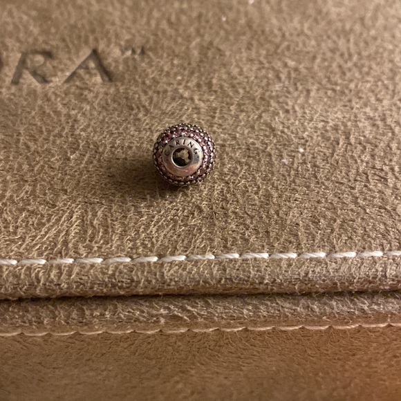 Pandora Essence Caring Charm - Picture 2 of 2